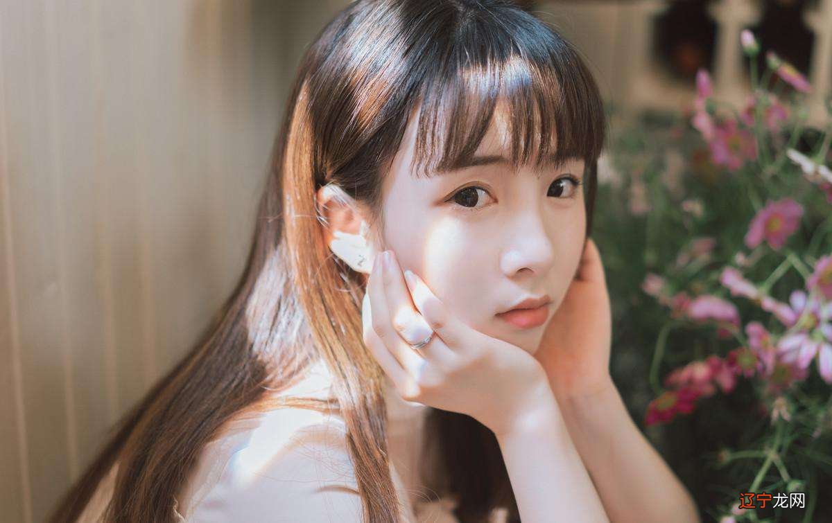 如何对症下药这么“粘”,不要那么容易吃醋呢?