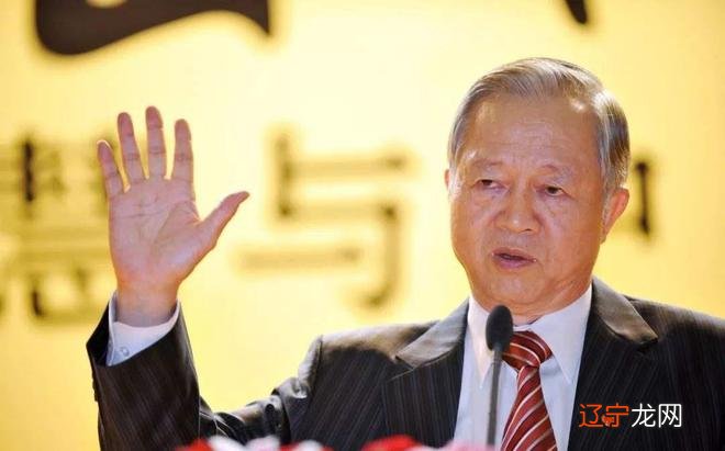 中国俗有盖棺定论之说,人都没了,还有什么好诋毁的?