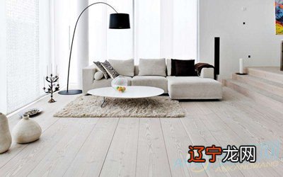 八字排盘-生辰八字算命盘，财运姻缘风水五行占卜_八字买房风水_李居明讲八字风水视频