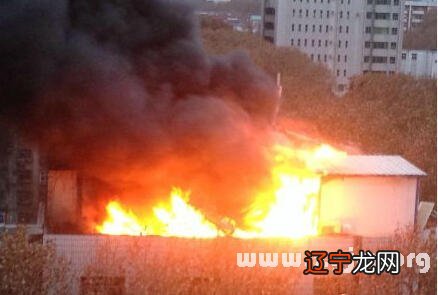 佛滔风水堂：经常梦见火，或是梦见与火打交道