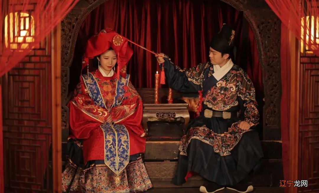 生辰八字风水堂:八字合婚的禁忌有哪些