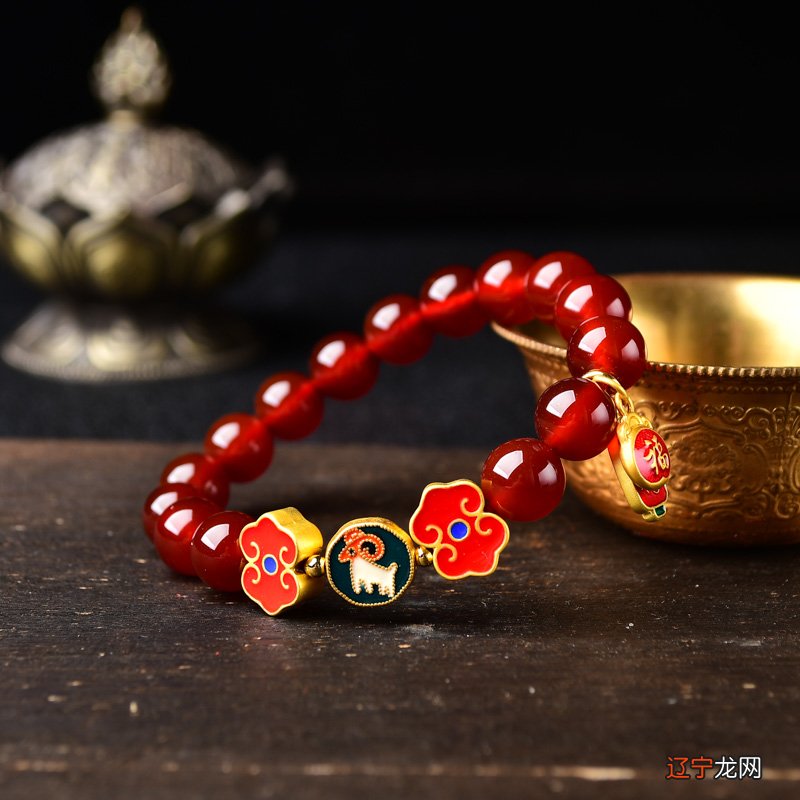 一下生肖羊今年适合佩戴的开运物,一起来看一下