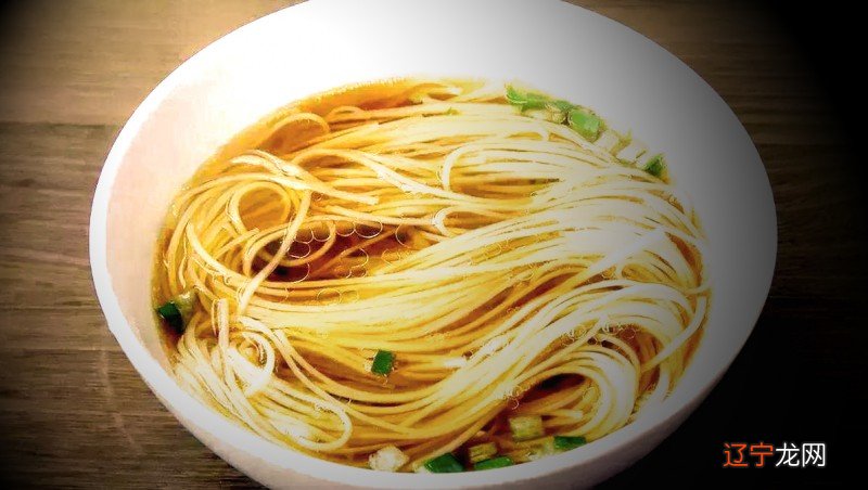 什么土可以吃_吃隔食了的土方法_梦见自己吃土