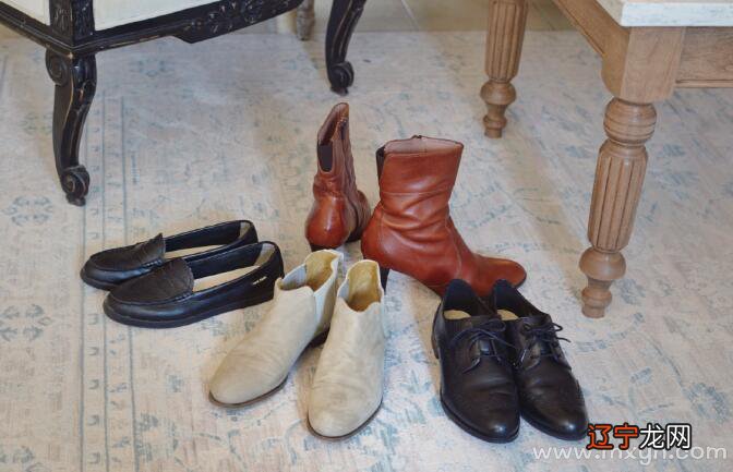 风水堂:梦见邻居和朋友换鞋穿