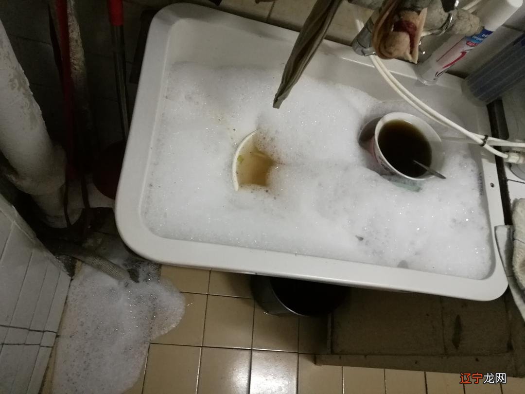 下水堵了怎么通_通下水道的疏通器_梦见通下水