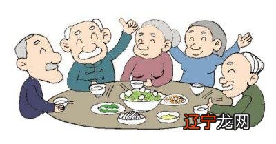 鹤山偏身古劳咏春_有术数前先劳身有_艺览天下穿身术