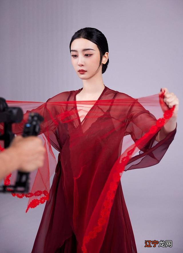 “京圈公主”赵小棠:上节目叫范丞丞黑称,其母堪称高段位炫富