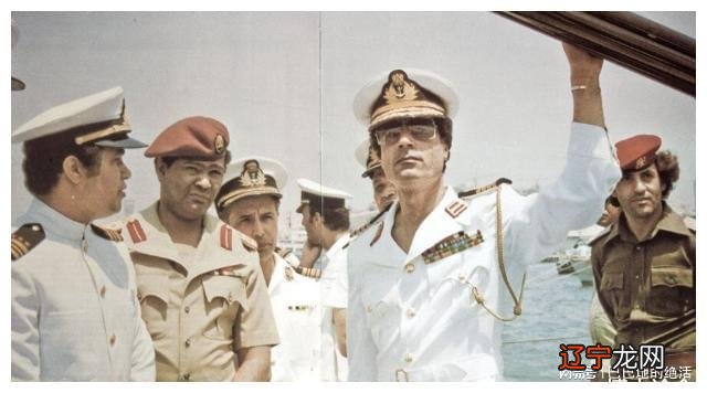 不可一世的大独裁者卡扎菲,是如何把五常轮流得罪一遍的?