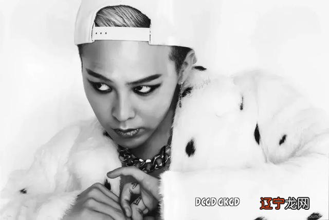 深扒一下权志龙纹身的含义 权志龙纹身全部图解