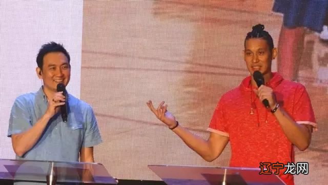 附视频 2017年林书豪最新励志英文演讲：追寻梦想，先要寻找本位！