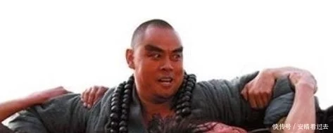 此人水浒里武功排名第一,干掉了八位梁山好汉,鲁智深也打不过他