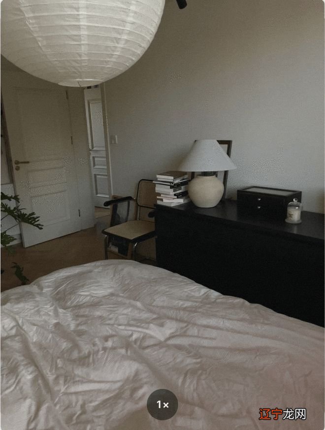 重庆女生买人人嫌的顶楼 花3万改成小复式赚大了