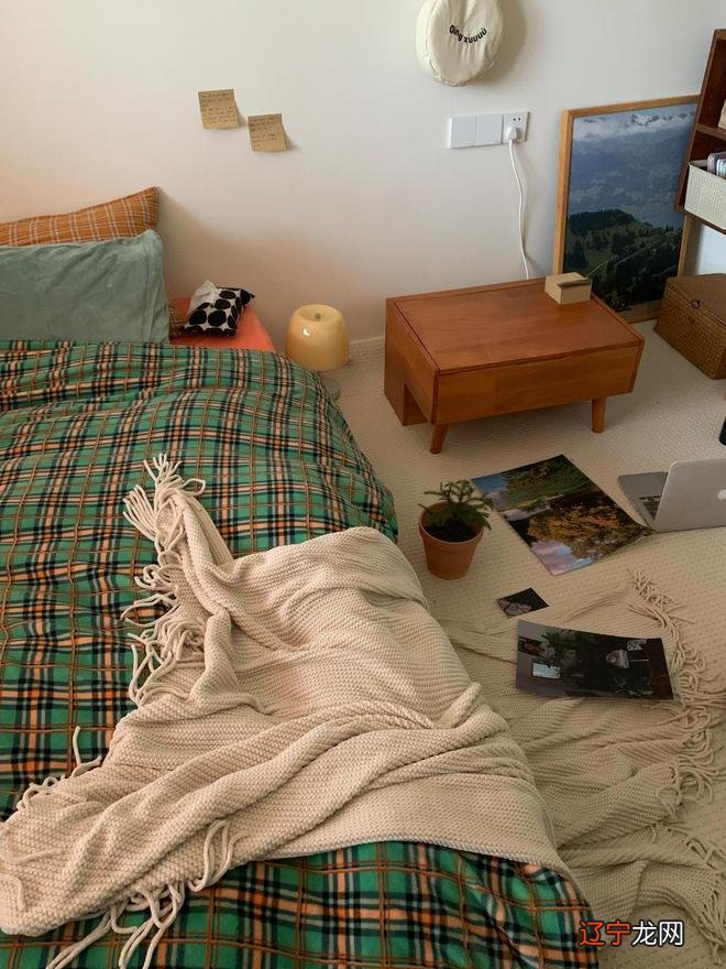 重庆女生买人人嫌的顶楼 花3万改成小复式赚大了