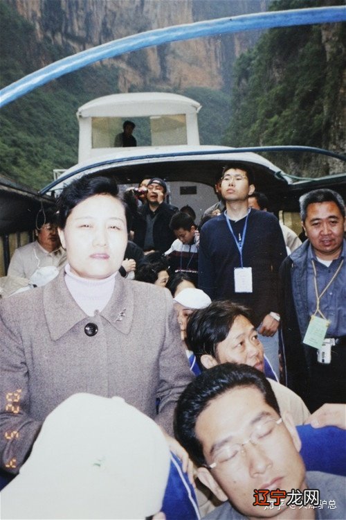 幸运游览小三峡胜景。湖边5.