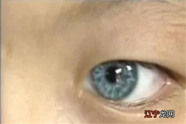 广西男孩天生夜视眼,夜晚看东西不用点灯,难道是猫妖转世?