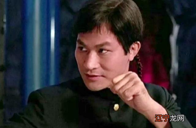 他让美国人心悦诚服,出道52年拍140部武打片却到现在都红不了?