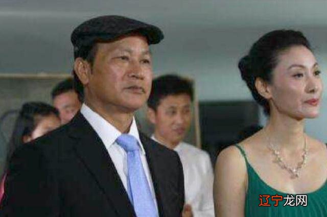 他让美国人心悦诚服，出道52年拍140部武打片却到现在都红不了？