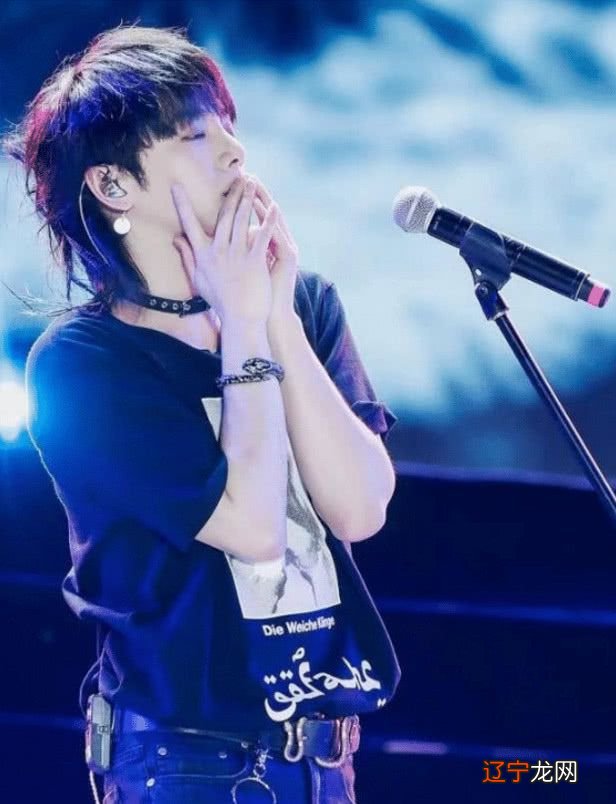 华晨宇同父异母妹妹首露面，清新可爱，却总找他要零花钱