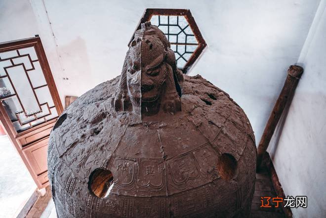 西安草堂寺有一口明代大钟，但因一个传说，大钟被尘封600余年