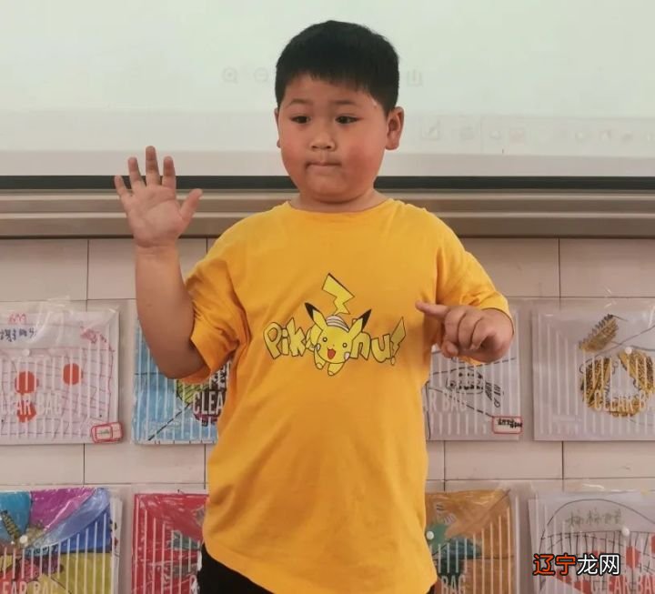 幼儿园的萌宝们探索有趣的象形字