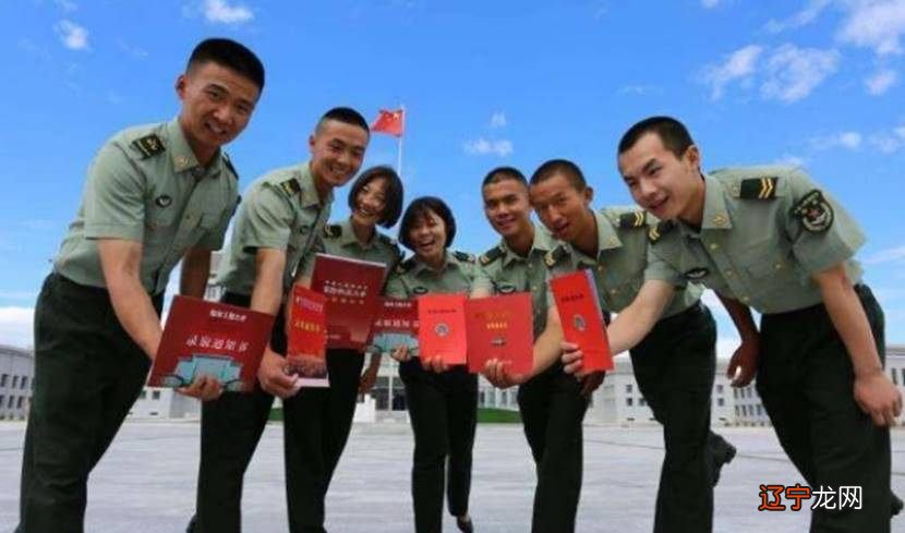 专科生当兵,和本科生当兵有什么不同?过来人:“学历”很重要
