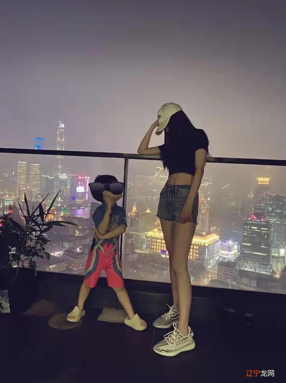 黄晓明Angelababy突然官宣离婚,结束7年婚姻:未来仍是家人