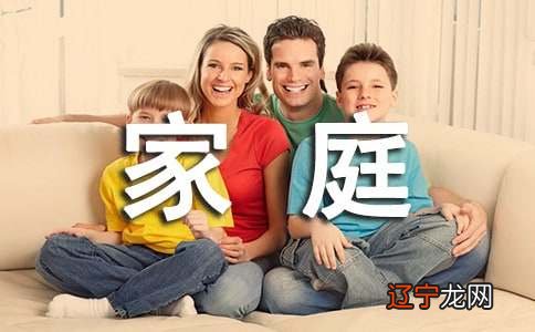 单亲家庭的女孩心理分析