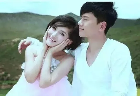 张杰谢娜离婚是真的吗？原来两年前就有异常，小三竟是谢娜好姐妹