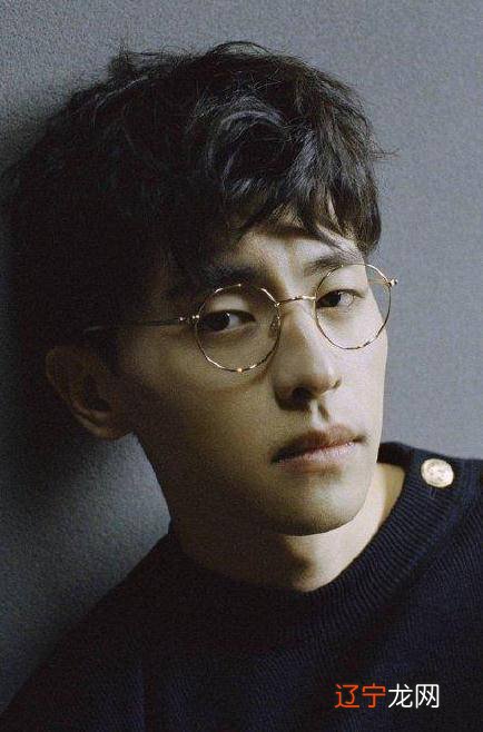 第一天上班如果不化妆，就选一幅眼睛吧！倪妮宋慧乔都亲自认证