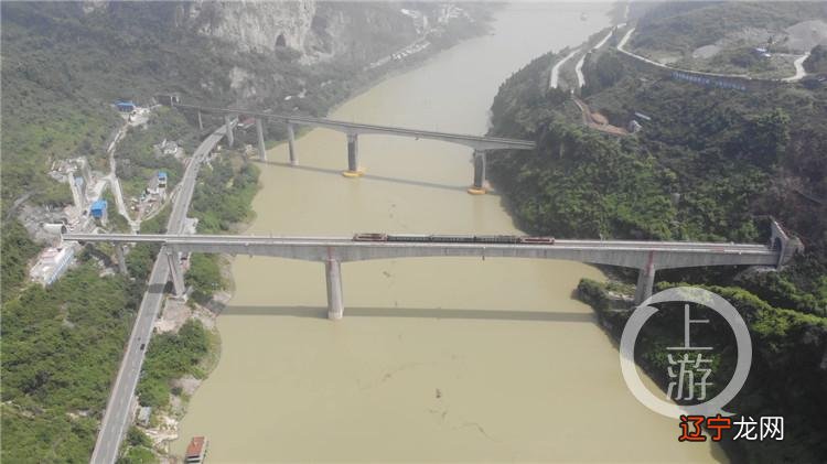 新建渝怀铁路二线涪陵至中嘴段进入动态检测阶段 年底全线通车