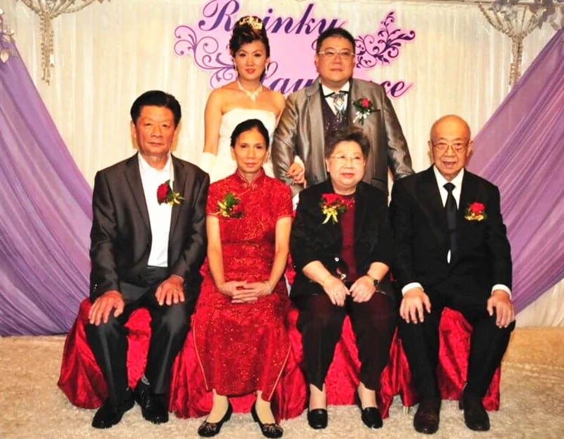 60岁老戏骨刘锡贤闪婚圈外人，称过得幸福！与前女友分手仅7个月